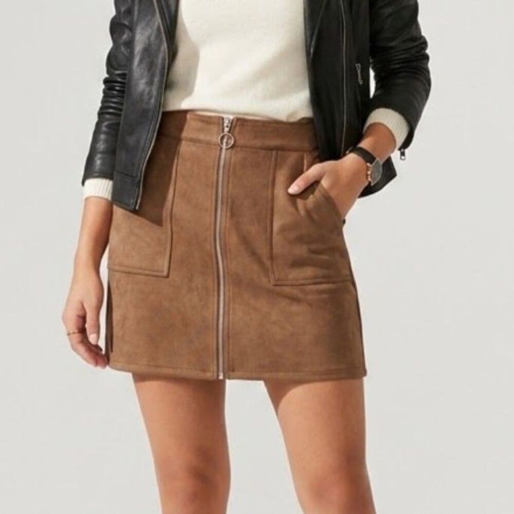 Maurices Y2K Mocha Brown High Waist Zip Soft Faux Suede Sailor Pocket Skirt SZ 6